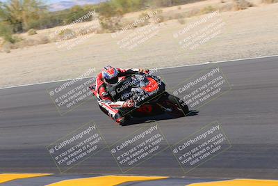 media/Oct-08-2022-SoCal Trackdays (Sat) [[1fc3beec89]]/Turn 7 Inside (145pm)/